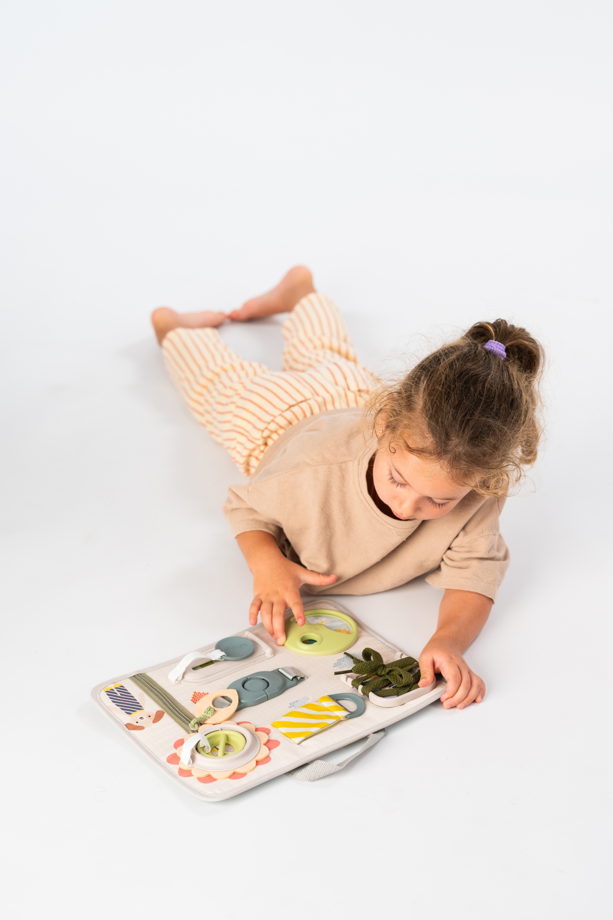 Tablero Actividades Busy Board Bebe 18m Montessori - Image 3